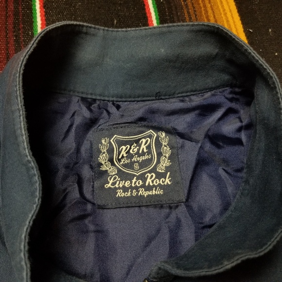 Jacket - Picture 2 of 7